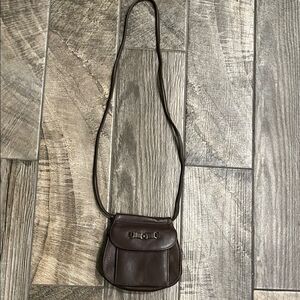 Vintage Partners Elegant Brown Leather Crossbody Bag